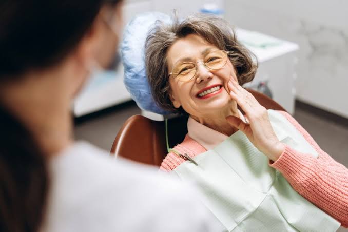 Top Dentist Tips For A Brighter, Healthier Smile